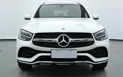 Mercedes-Benz Mercedes-Benz C-Class в цвете и кузовом – это идеальный выбор среди китайских автомобилей. Доступная цена и надежность гарантированы.