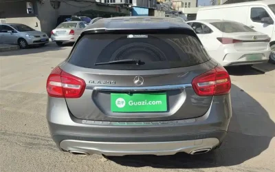 Mercedes-Benz Mercedes-Benz C-Class в цвете и кузовом – это идеальный выбор среди китайских автомобилей. Доступная цена и надежность гарантированы.