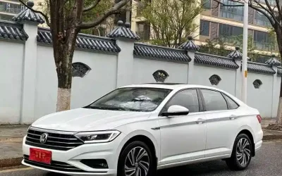 Volkswagen Volkswagen Passat в цвете и кузовом – это идеальный выбор среди китайских автомобилей. Доступная цена и надежность гарантированы.