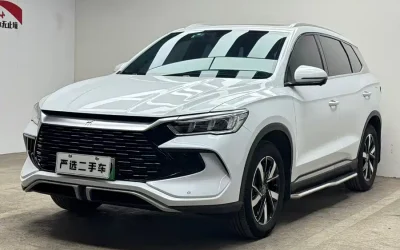 BYD BYD Seal 05 DM-i в цвете и кузовом – это идеальный выбор среди китайских автомобилей. Доступная цена и надежность гарантированы.