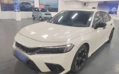 Honda Honda Jade в цвете и кузовом – это идеальный выбор среди китайских автомобилей. Доступная цена и надежность гарантированы.