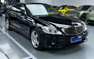 Mercedes-Benz Mercedes-Benz E-Class в цвете и кузовом – это идеальный выбор среди китайских автомобилей. Доступная цена и надежность гарантированы.