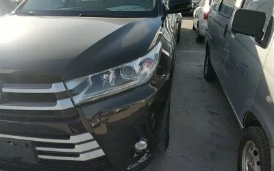 Toyota Toyota Corolla Cross в цвете и кузовом – это идеальный выбор среди китайских автомобилей. Доступная цена и надежность гарантированы.