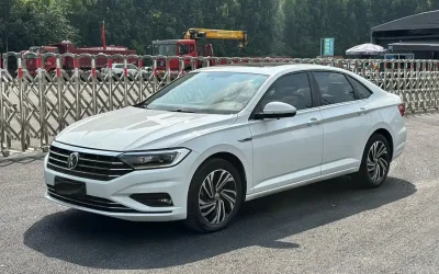 Volkswagen Volkswagen Sagitar в цвете и кузовом – это идеальный выбор среди китайских автомобилей. Доступная цена и надежность гарантированы.