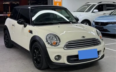 MINI MINI COUNTRYMAN в цвете и кузовом – это идеальный выбор среди китайских автомобилей. Доступная цена и надежность гарантированы.