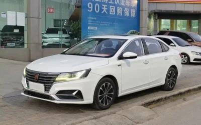 Audi Audi A8 в цвете и кузовом – это идеальный выбор среди китайских автомобилей. Доступная цена и надежность гарантированы.