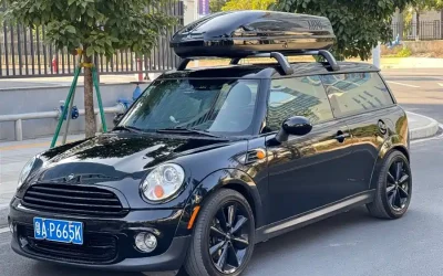 r1064616-mini-clubman-2011_image_001
