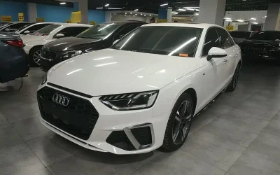 r1065191-audi-a4l-2021_image_001