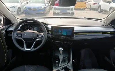Audi Audi A8 в цвете и кузовом – это идеальный выбор среди китайских автомобилей. Доступная цена и надежность гарантированы.