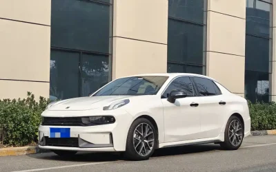 Lynk & Co Lynk & Co 02 в цвете и кузовом – это идеальный выбор среди китайских автомобилей. Доступная цена и надежность гарантированы.