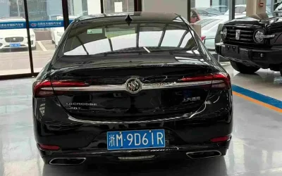 Audi Audi A8 в цвете и кузовом – это идеальный выбор среди китайских автомобилей. Доступная цена и надежность гарантированы.