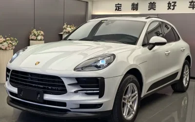 Porsche Porsche Cayenne в цвете и кузовом – это идеальный выбор среди китайских автомобилей. Доступная цена и надежность гарантированы.