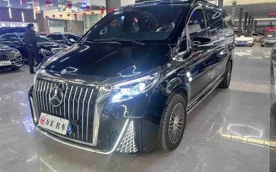 Mercedes-Benz Mercedes-Benz E-Class в цвете и кузовом – это идеальный выбор среди китайских автомобилей. Доступная цена и надежность гарантированы.