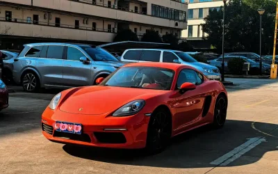 Porsche Porsche Cayenne в цвете и кузовом – это идеальный выбор среди китайских автомобилей. Доступная цена и надежность гарантированы.