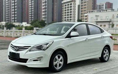Hyundai Hyundai Elantra в цвете и кузовом – это идеальный выбор среди китайских автомобилей. Доступная цена и надежность гарантированы.