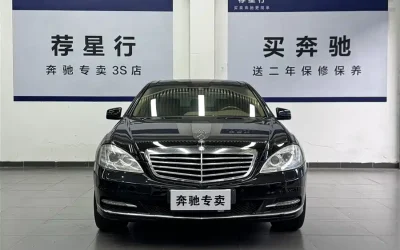 Mercedes-Benz Mercedes-Benz E-Class в цвете и кузовом – это идеальный выбор среди китайских автомобилей. Доступная цена и надежность гарантированы.