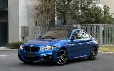 BMW BMW 3 Series в цвете и кузовом – это идеальный выбор среди китайских автомобилей. Доступная цена и надежность гарантированы.