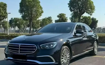 Mercedes-Benz Mercedes-Benz C-Class в цвете и кузовом – это идеальный выбор среди китайских автомобилей. Доступная цена и надежность гарантированы.