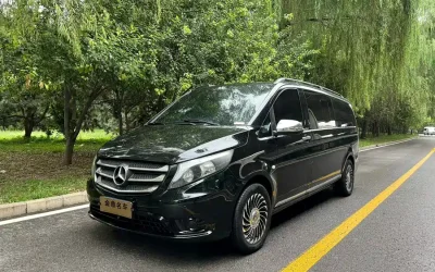 Mercedes-Benz Mercedes-Benz E-Class в цвете и кузовом – это идеальный выбор среди китайских автомобилей. Доступная цена и надежность гарантированы.