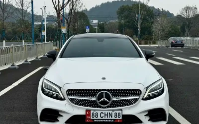 Mercedes-Benz Mercedes-Benz E-Class EV в цвете и кузовом – это идеальный выбор среди китайских автомобилей. Доступная цена и надежность гарантированы.