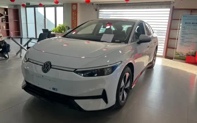 Volkswagen Volkswagen Sagitar в цвете и кузовом – это идеальный выбор среди китайских автомобилей. Доступная цена и надежность гарантированы.