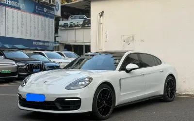 Porsche Porsche Cayenne в цвете и кузовом – это идеальный выбор среди китайских автомобилей. Доступная цена и надежность гарантированы.