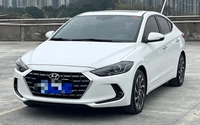Hyundai Hyundai Elantra в цвете и кузовом – это идеальный выбор среди китайских автомобилей. Доступная цена и надежность гарантированы.