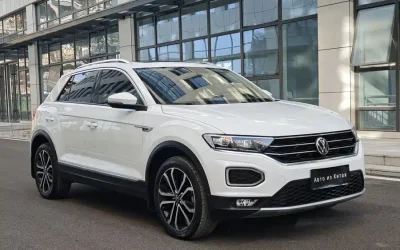 r1074660-volkswagen-t-roc-2022_image_012