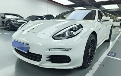 Porsche Porsche Cayenne в цвете и кузовом – это идеальный выбор среди китайских автомобилей. Доступная цена и надежность гарантированы.
