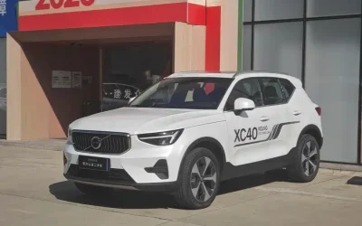r1075344-volvo-xc40-recharge-2025_image_007