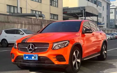 Mercedes-Benz Mercedes-Benz E-Class EV в цвете и кузовом – это идеальный выбор среди китайских автомобилей. Доступная цена и надежность гарантированы.