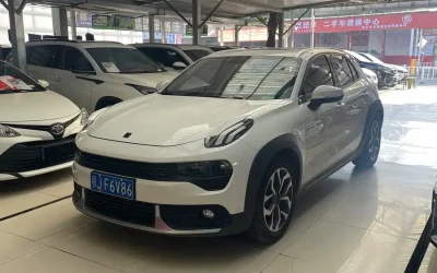 Lynk & Co Lynk & Co 02 в цвете и кузовом – это идеальный выбор среди китайских автомобилей. Доступная цена и надежность гарантированы.