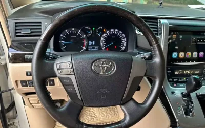 Toyota Toyota Corolla Cross в цвете и кузовом – это идеальный выбор среди китайских автомобилей. Доступная цена и надежность гарантированы.