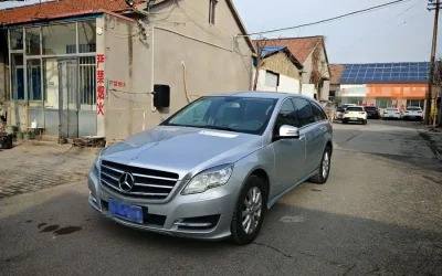 Mercedes-Benz Mercedes-Benz E-Class в цвете и кузовом – это идеальный выбор среди китайских автомобилей. Доступная цена и надежность гарантированы.