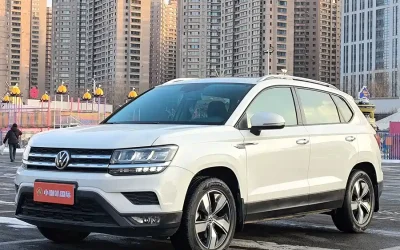 Volkswagen Volkswagen Sagitar в цвете и кузовом – это идеальный выбор среди китайских автомобилей. Доступная цена и надежность гарантированы.