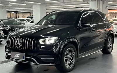 Mercedes-Benz Mercedes-Benz C-Class в цвете и кузовом – это идеальный выбор среди китайских автомобилей. Доступная цена и надежность гарантированы.