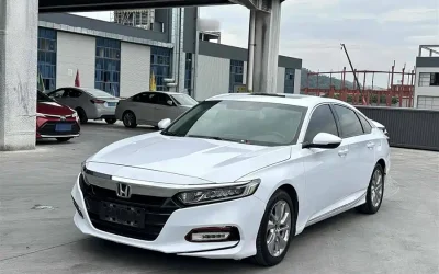Audi Audi A8 в цвете и кузовом – это идеальный выбор среди китайских автомобилей. Доступная цена и надежность гарантированы.