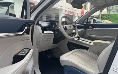Audi Audi A8 в цвете и кузовом – это идеальный выбор среди китайских автомобилей. Доступная цена и надежность гарантированы.