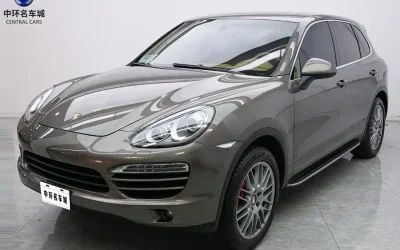 Porsche Porsche Cayenne в цвете и кузовом – это идеальный выбор среди китайских автомобилей. Доступная цена и надежность гарантированы.