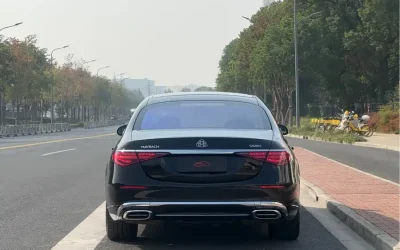 Mercedes-Benz Mercedes-Benz E-Class EV в цвете и кузовом – это идеальный выбор среди китайских автомобилей. Доступная цена и надежность гарантированы.