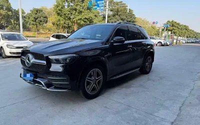 Mercedes-Benz Mercedes-Benz E-Class в цвете и кузовом – это идеальный выбор среди китайских автомобилей. Доступная цена и надежность гарантированы.