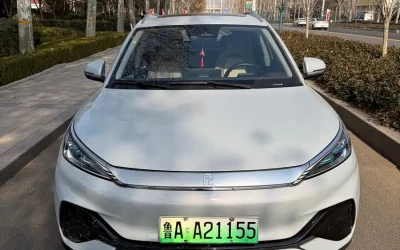 BYD BYD Seal 05 DM-i в цвете и кузовом – это идеальный выбор среди китайских автомобилей. Доступная цена и надежность гарантированы.
