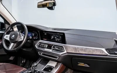 BMW BMW 3 Series в цвете и кузовом – это идеальный выбор среди китайских автомобилей. Доступная цена и надежность гарантированы.