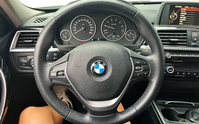 BMW BMW 3 Series в цвете и кузовом – это идеальный выбор среди китайских автомобилей. Доступная цена и надежность гарантированы.