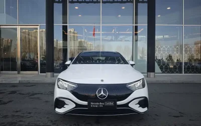 Mercedes-Benz Mercedes-Benz E-Class в цвете и кузовом – это идеальный выбор среди китайских автомобилей. Доступная цена и надежность гарантированы.