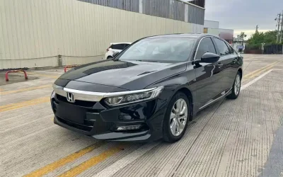 Honda Honda Jade в цвете и кузовом – это идеальный выбор среди китайских автомобилей. Доступная цена и надежность гарантированы.