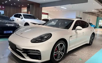 Porsche Porsche Cayenne в цвете и кузовом – это идеальный выбор среди китайских автомобилей. Доступная цена и надежность гарантированы.