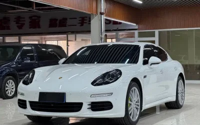 Porsche Porsche Cayenne в цвете и кузовом – это идеальный выбор среди китайских автомобилей. Доступная цена и надежность гарантированы.