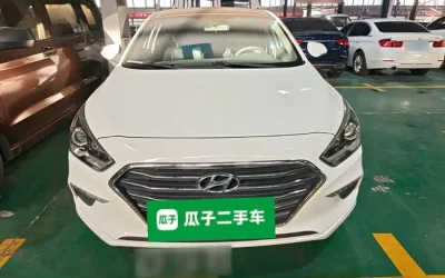 Hyundai Hyundai Elantra в цвете и кузовом – это идеальный выбор среди китайских автомобилей. Доступная цена и надежность гарантированы.