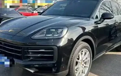 Porsche Porsche Cayenne в цвете и кузовом – это идеальный выбор среди китайских автомобилей. Доступная цена и надежность гарантированы.